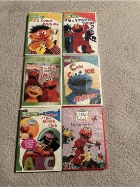 Lot of 6 Sesame Street DVDs Educational - Sesame Street - Elmo's World -Used